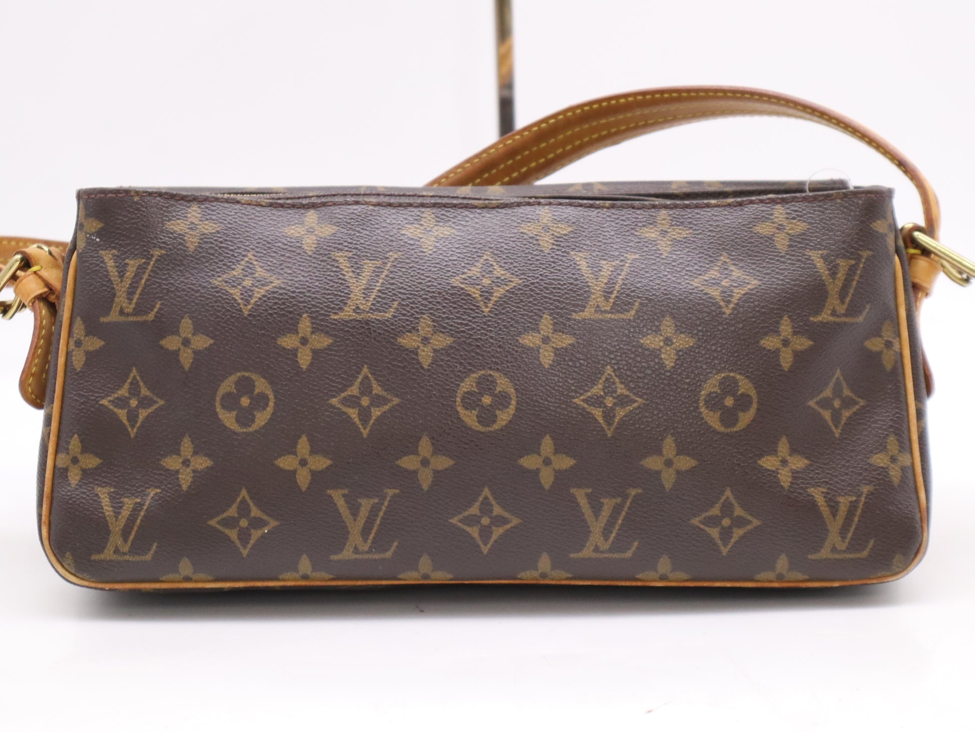 LOUIS VUITTON Monogram M51164 Monogram Viva Cite MM Shoulder Bag