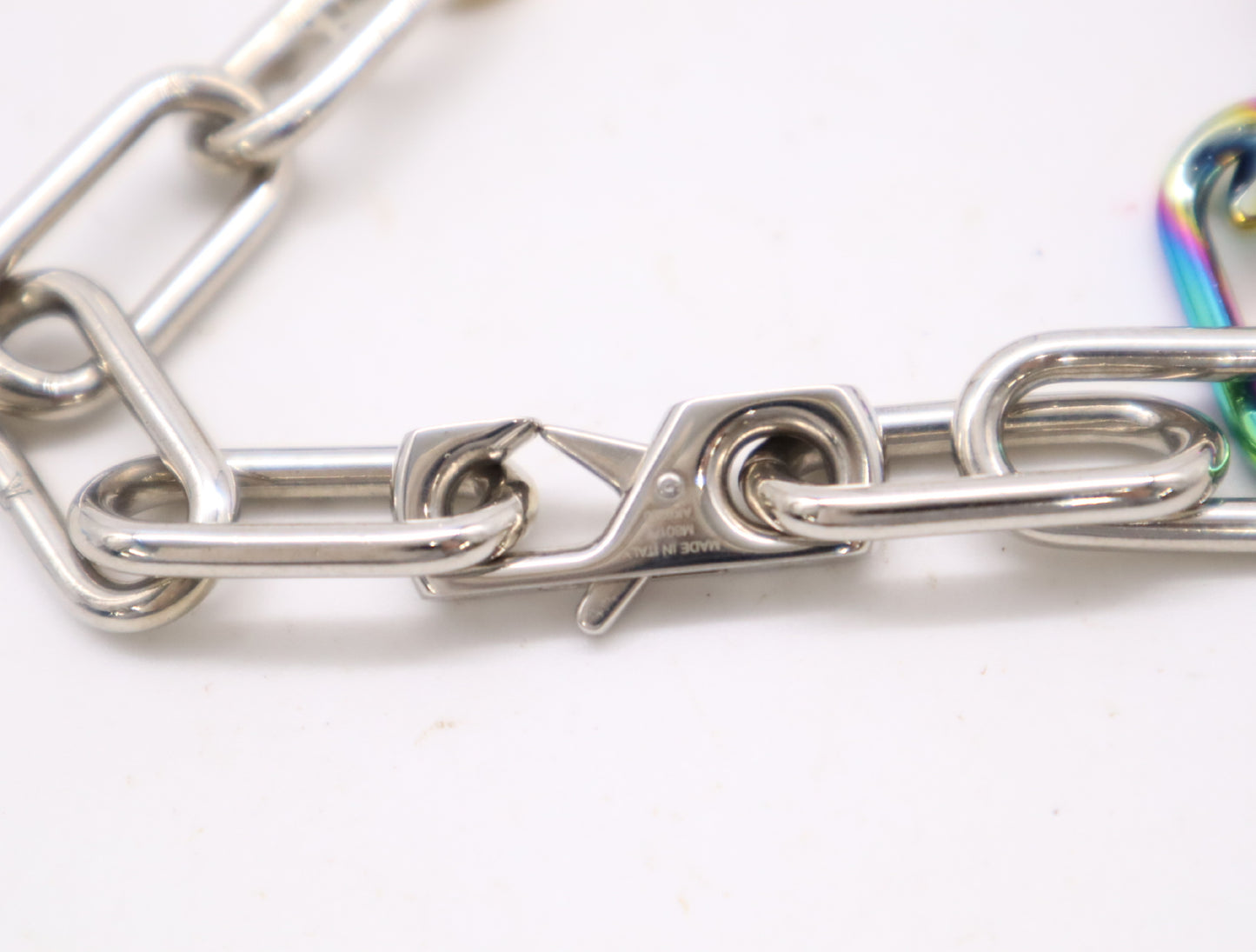 LOUIS VUITTON M80177 Metal Collier Signature Chain Multicolor Necklace with Dust Bag