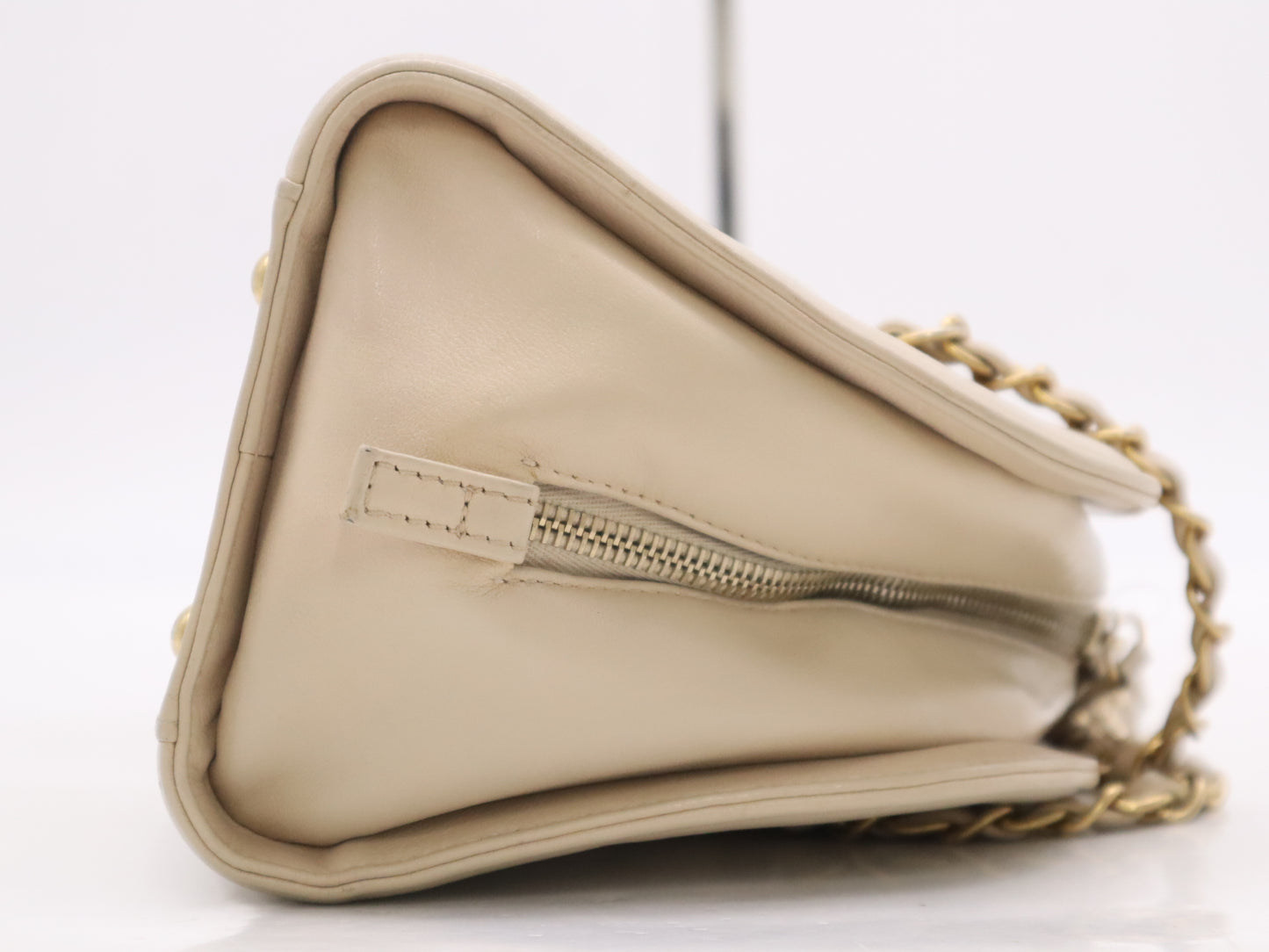 CHANEL Lambskin Coco Mark Chain Shoulder Bag with GD Hardware, Beige Seal, 20734019