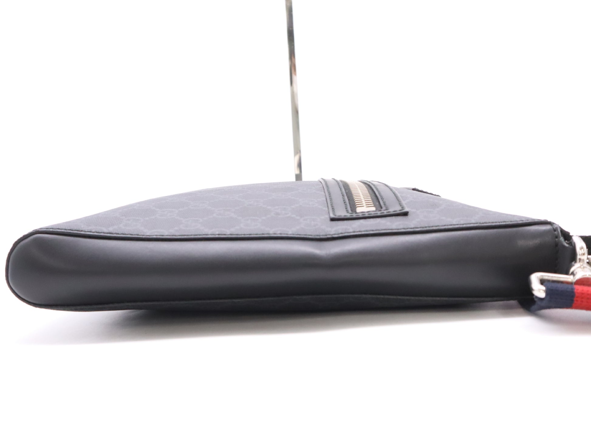 GUCCI GG Supreme 474137 GG Supreme Messenger Bag Black/Gray Shoulder Bag