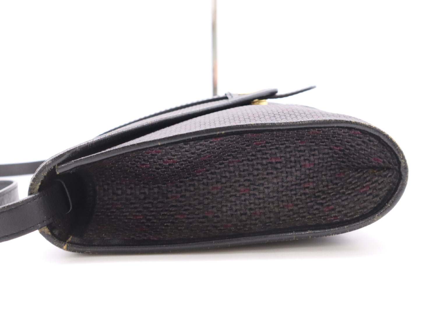 Yves Saint Laurent Leather Triangle Plate Shoulder Bag