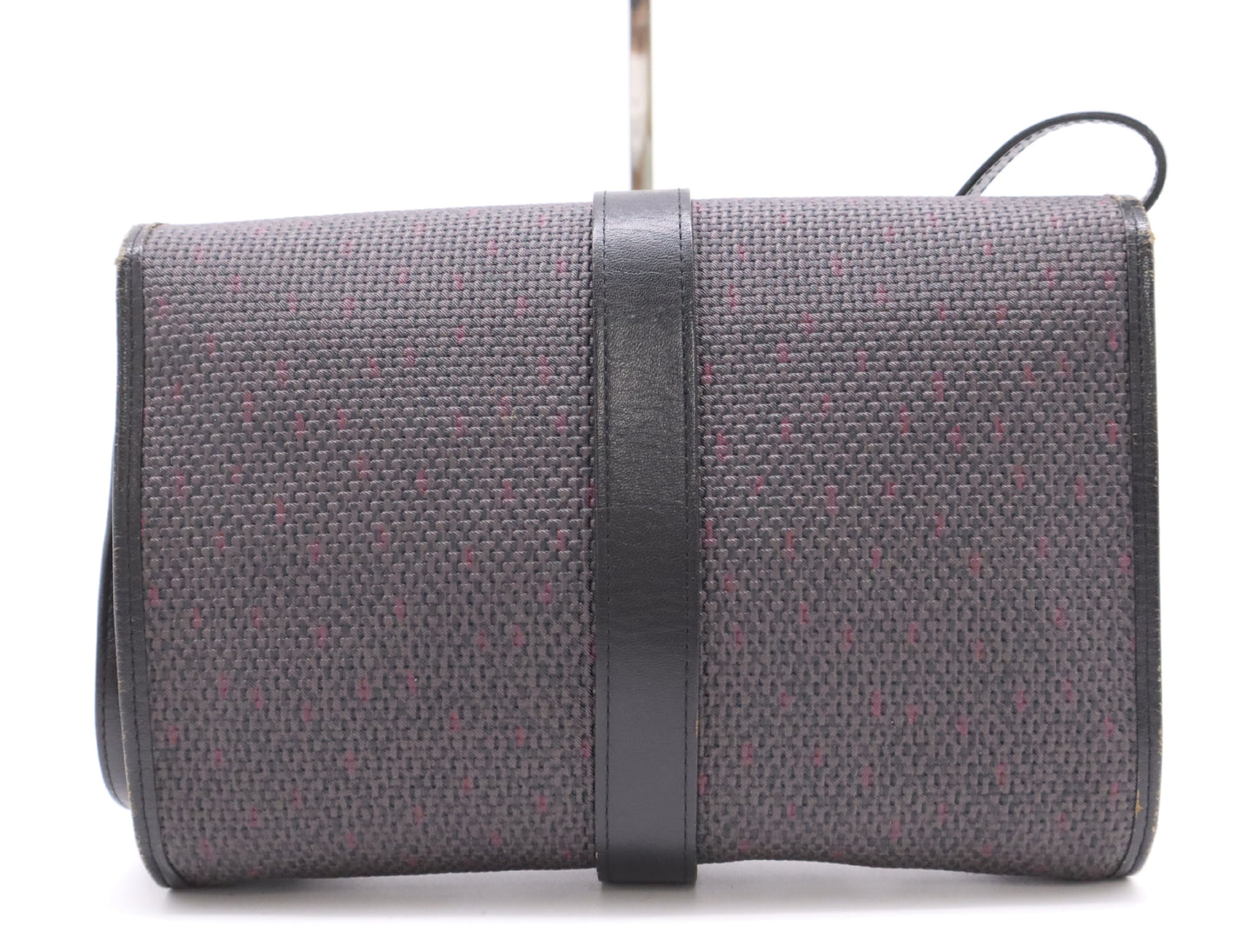 Yves Saint Laurent Leather Triangle Plate Shoulder Bag