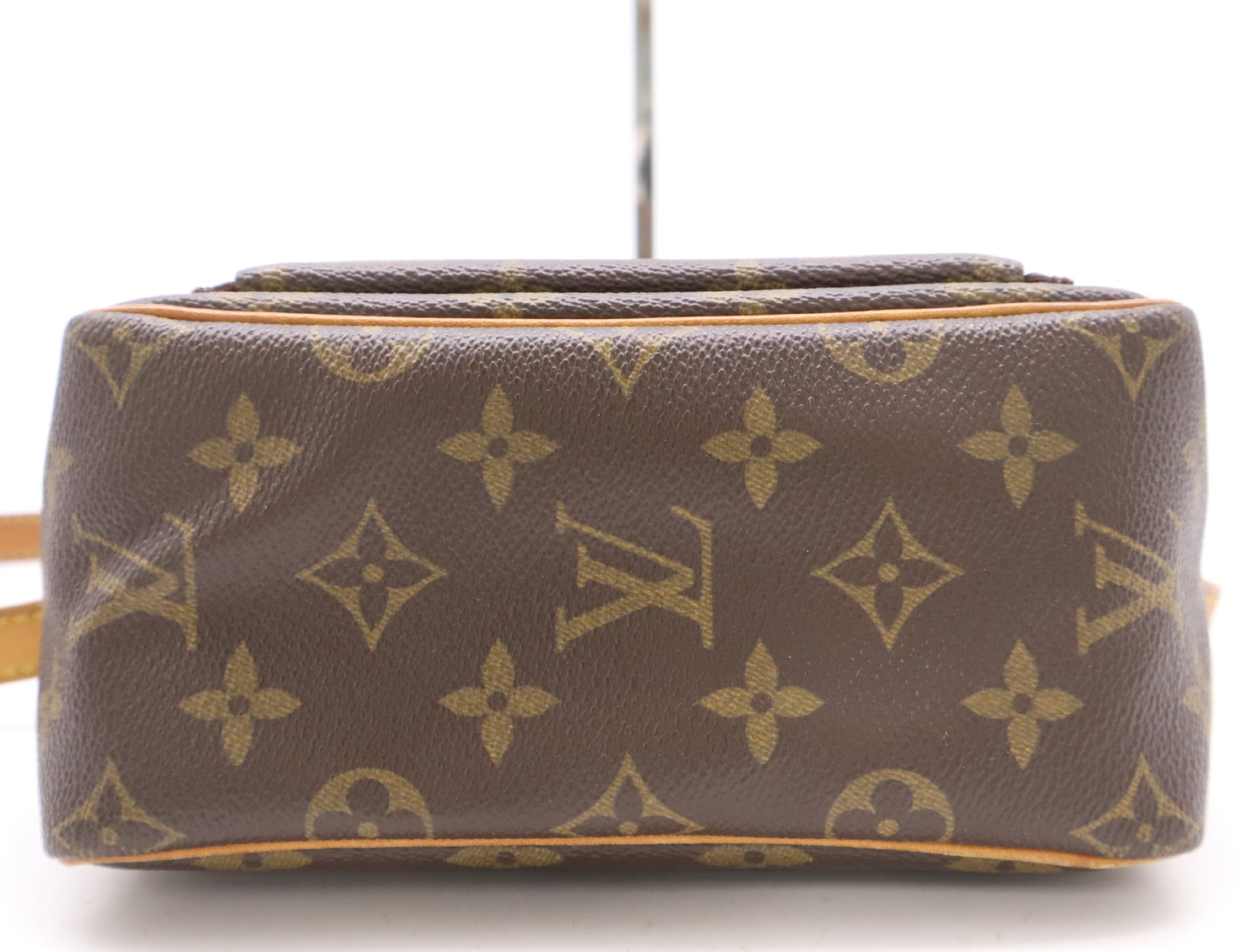 LOUIS VUITTON Monogram M51165 Monogram Viva Cite PM Shoulder Bag