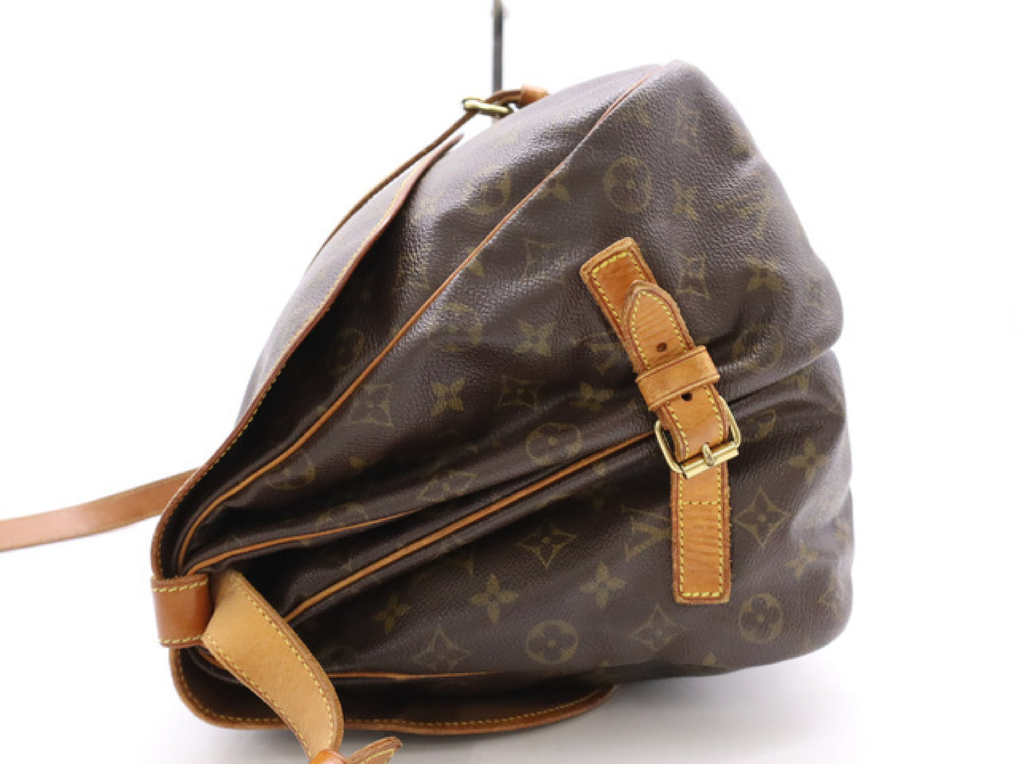LOUIS VUITTON Monogram M42254 Monogram Saumur 35 Shoulder Bag