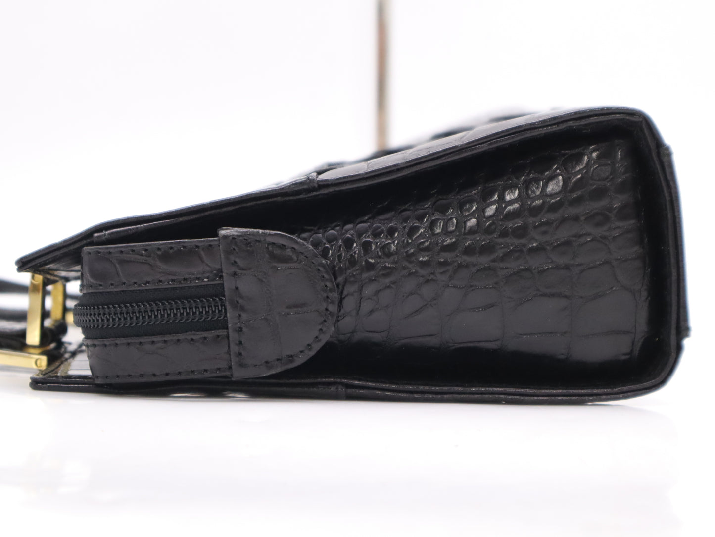 Yves Saint Laurent Leather Handbag Black Handbag