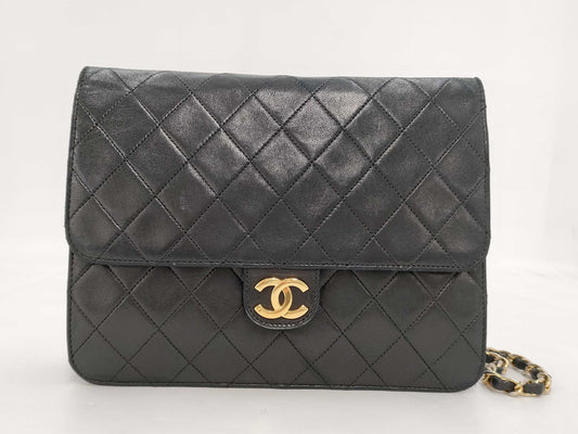 CHANEL Lambskin Matelasse 22 S Flap S Chain Push Lock Gold Hardware Black Shoulder Bag