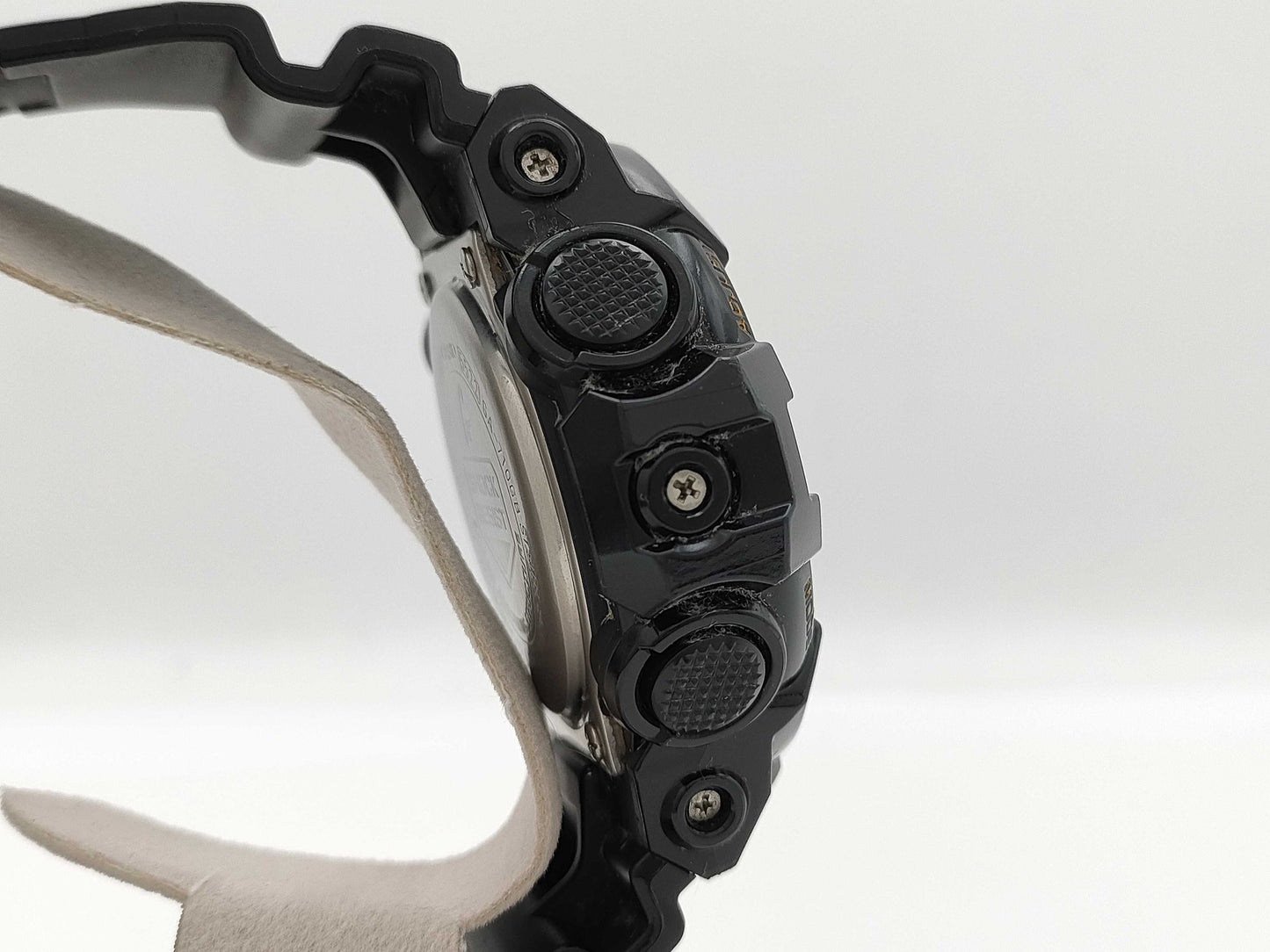 CASIO G-SHOCK GA-710GB-1AJF 5522 Men's Watch