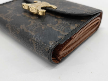 CELINE 10D78 2CQH 04LU Triomphe Small Flap Wallet in Brown Leather with Box and Dust Bag
