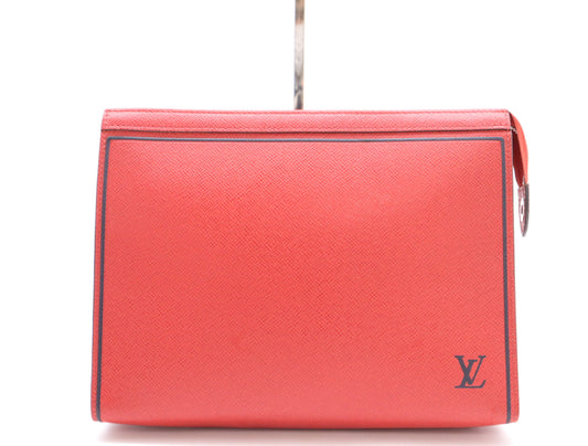 LOUIS VUITTON Taiga M63397 Taiga Pochette Voyage MM Red Second Bag