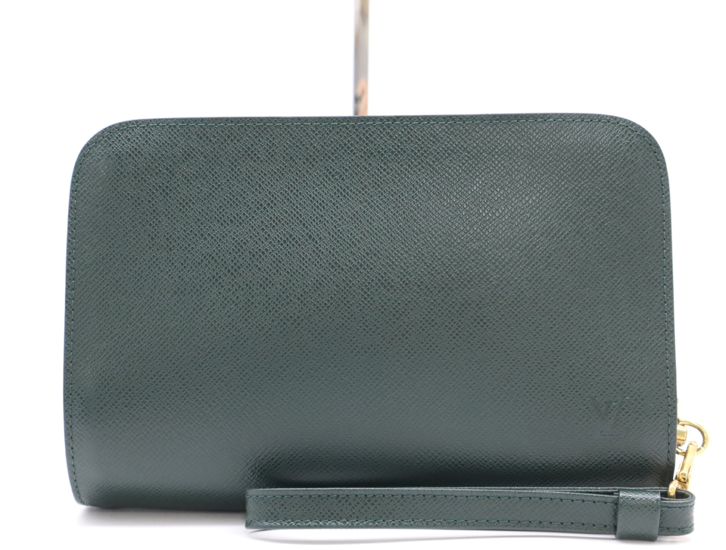 LOUIS VUITTON Taiga M30184 Taiga Baikal Episea Second Bag