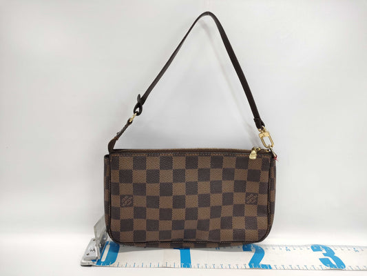 LOUIS VUITTON N51985 Damier Pochette Accessory Pouch
