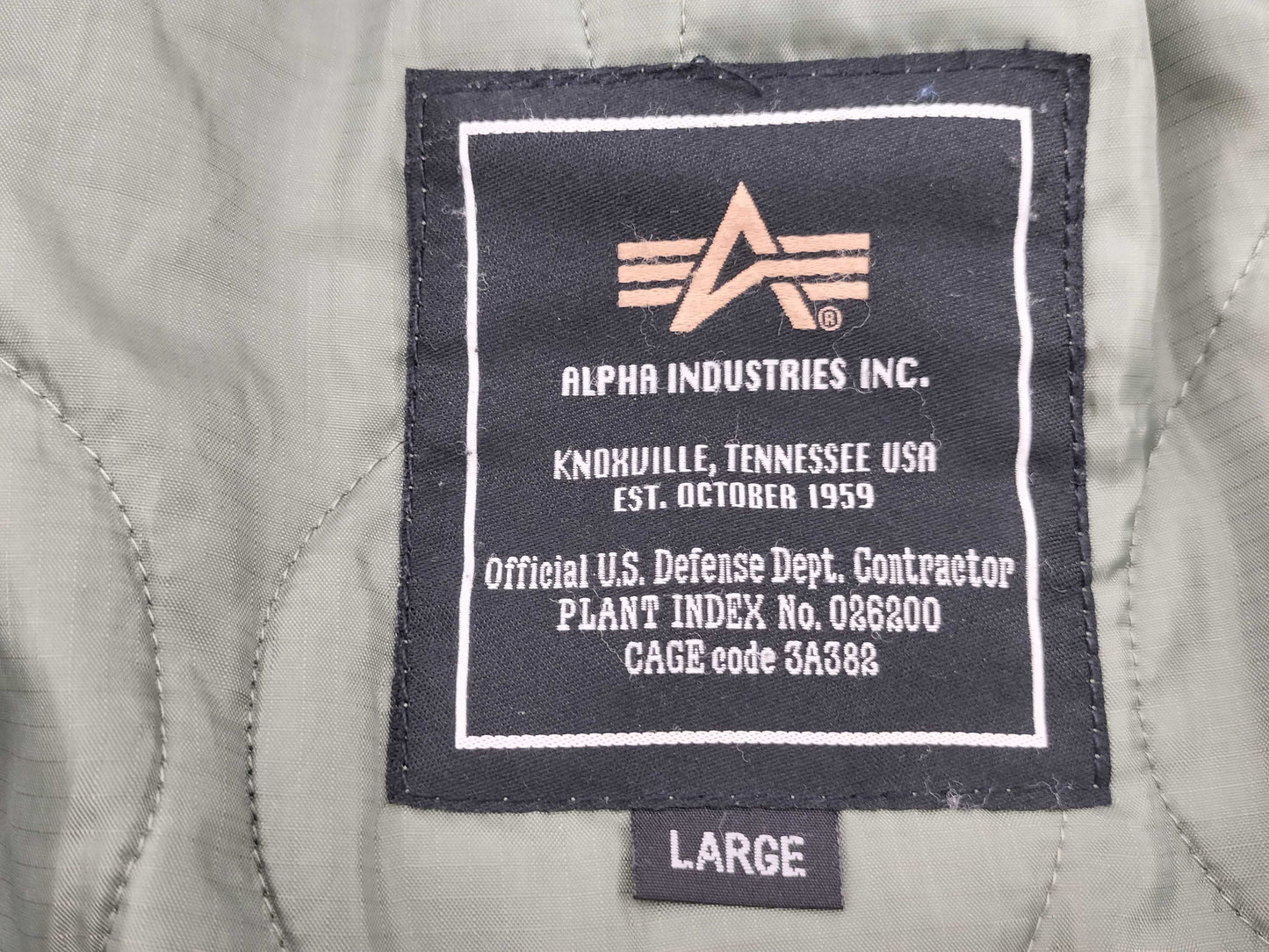 AVIREX M-65 Field Jacket, Large, with Liner and Hood, Size L, Coat