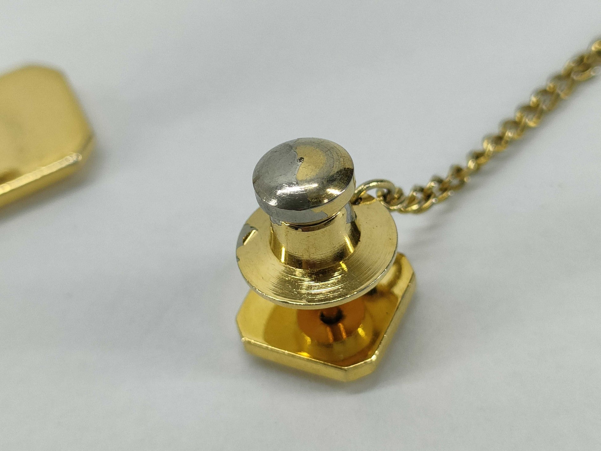 Yves Saint Laurent Yves Saint Laurent Saint Laurent Cufflinks Brooch Tie Clips Cufflinks Tie Clips Cufflinks