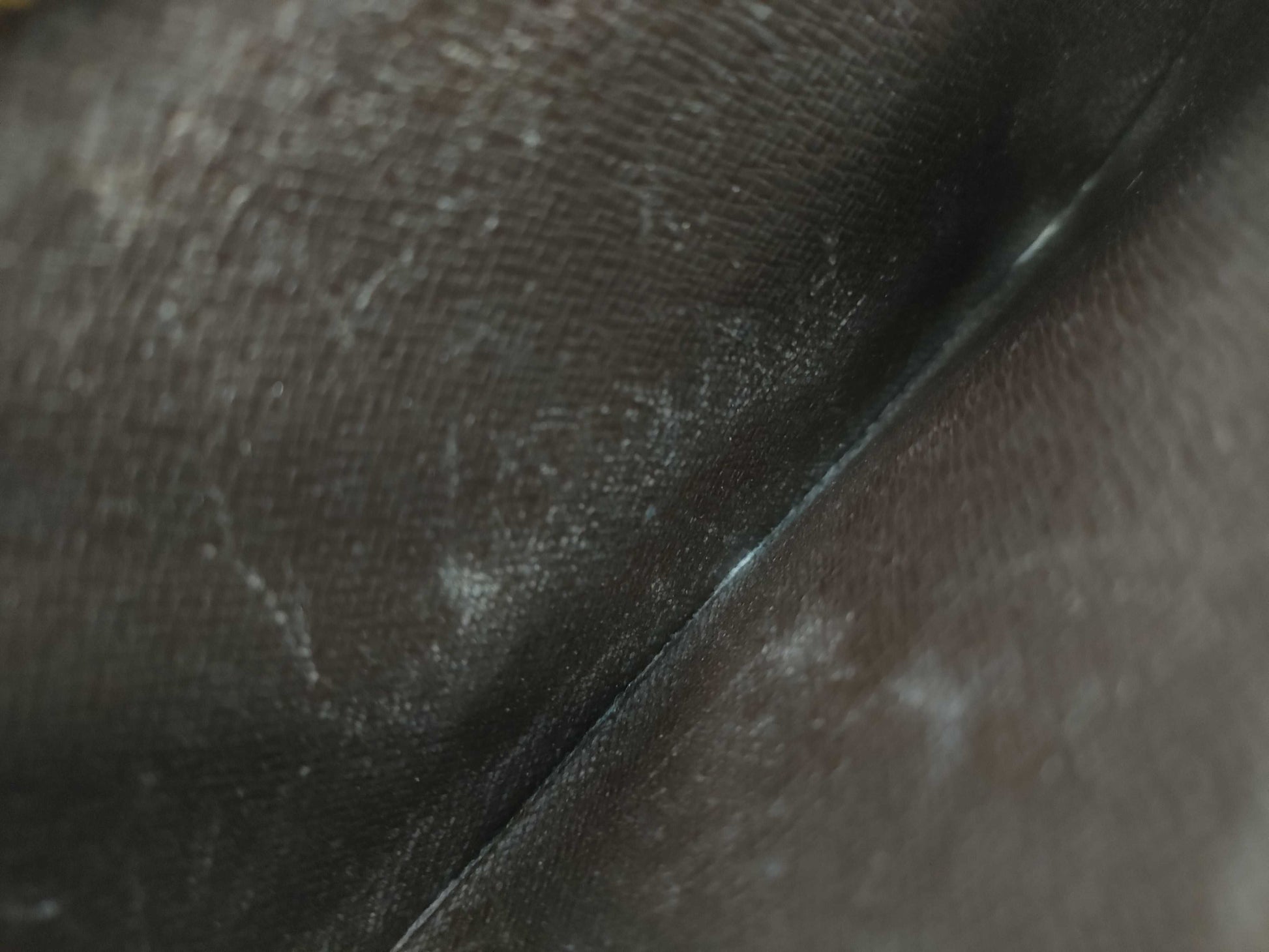 LOUIS VUITTON Damier LV Portefeuille Sarah Damier Wallet