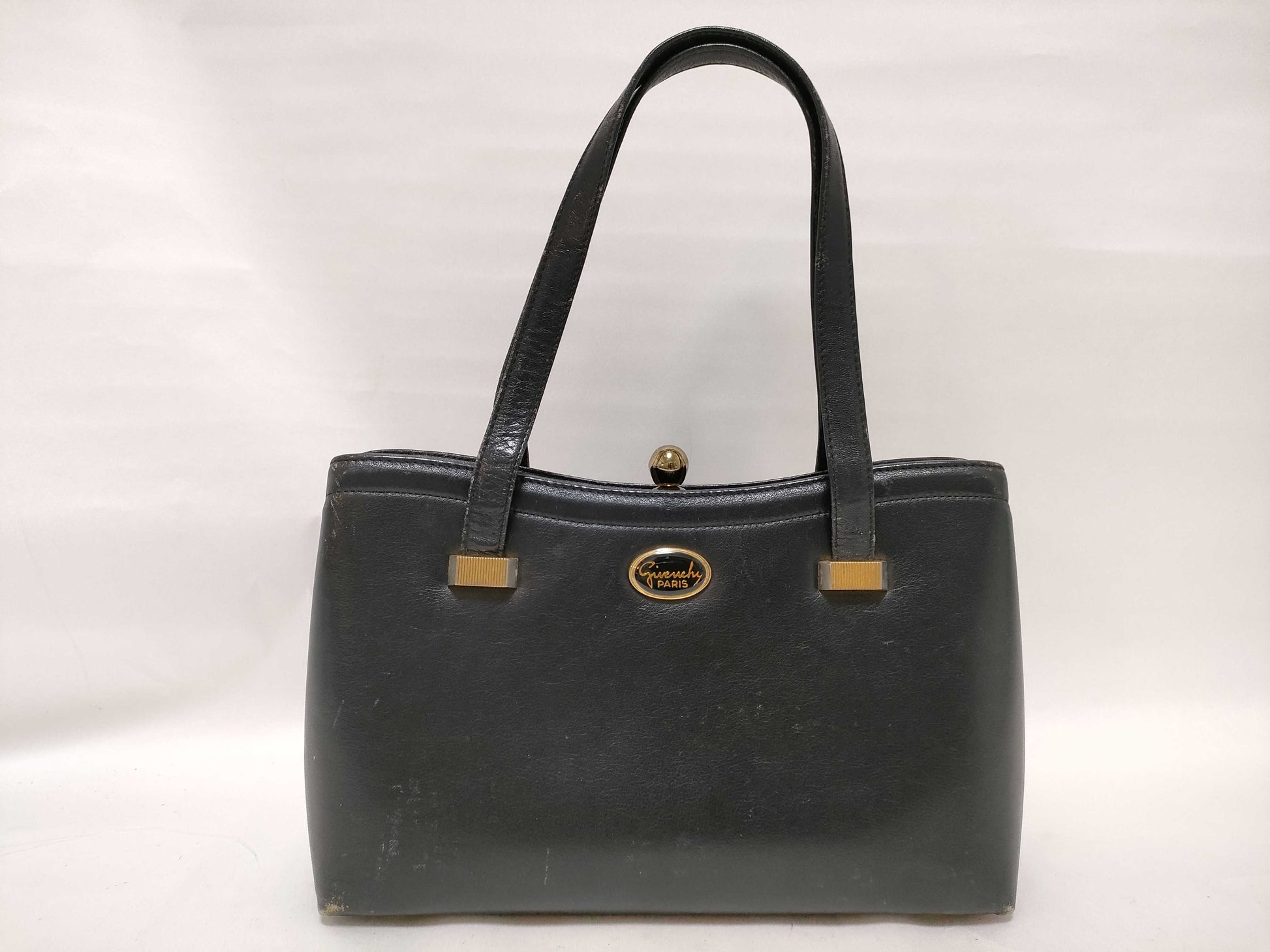 GIVENCHY Bag x 1 Handbag