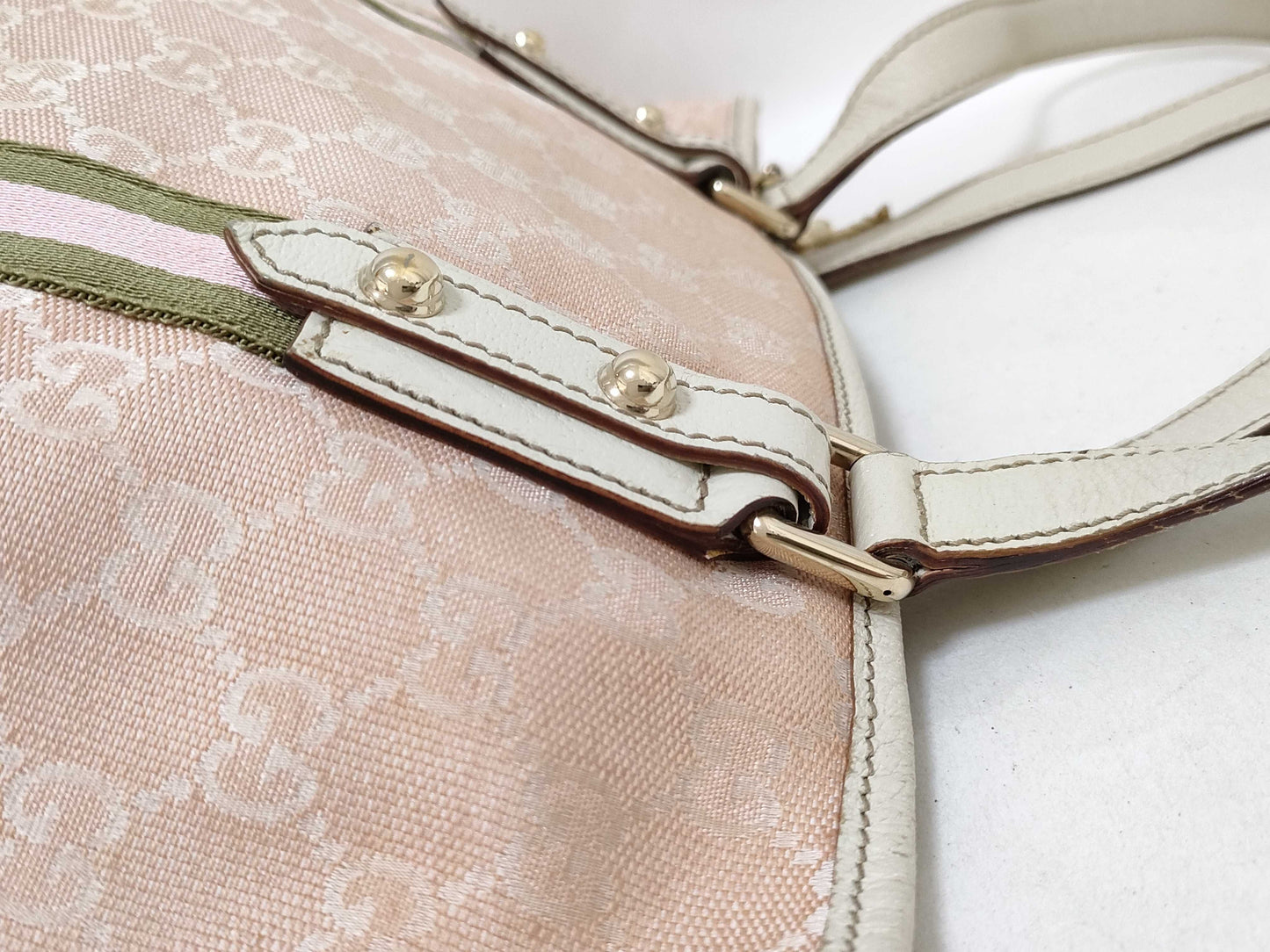 GUCCI GG Canvas GUCCI Handbag