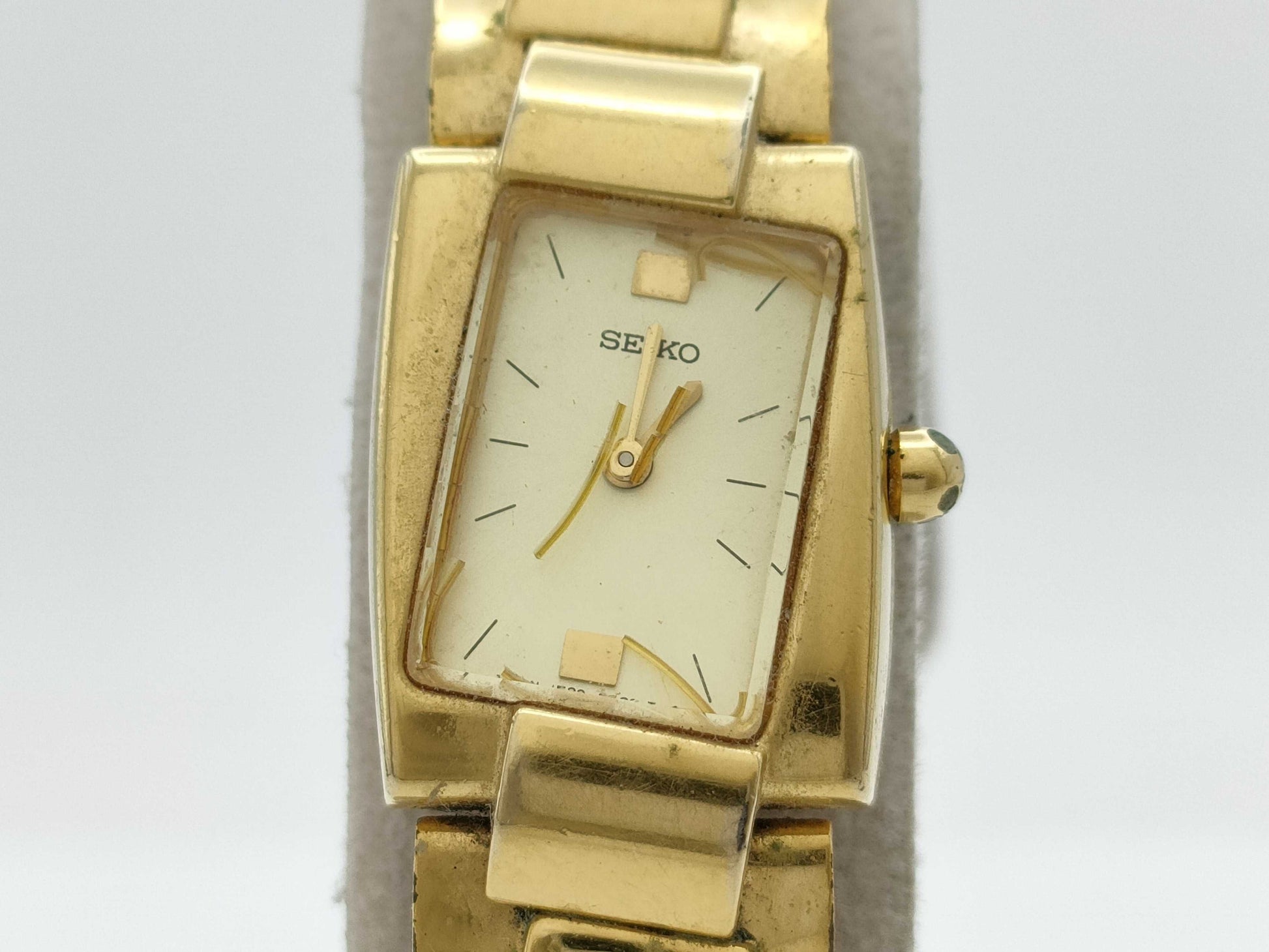 SEIKO 1F20-6C10 4D0012 Quartz Women's Watch