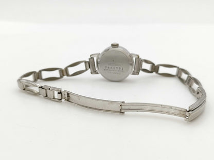 10-0280 7900701 Hand-wound ladies' watch