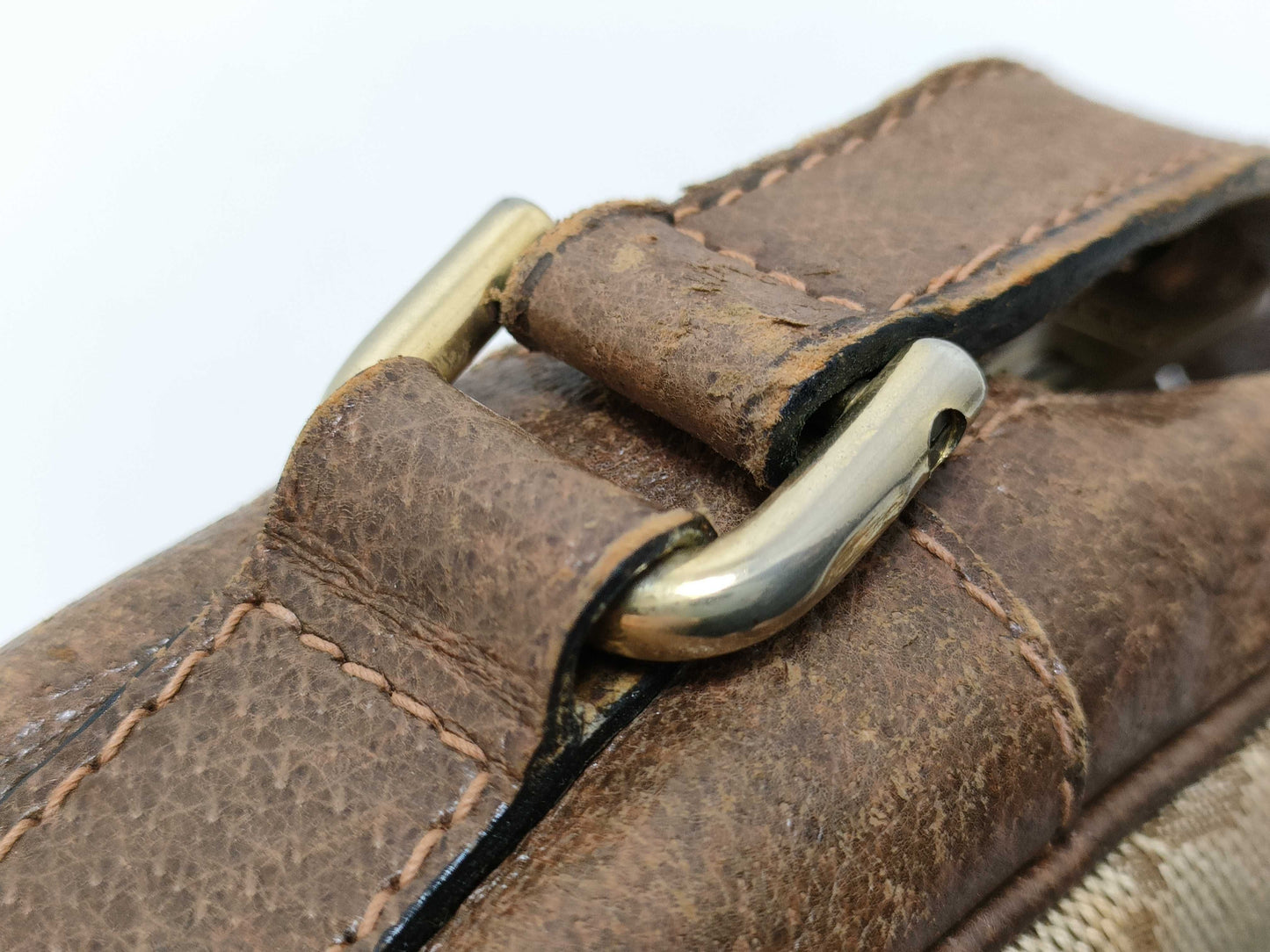 GUCCI GG Canvas Gucci Shoulder Bag