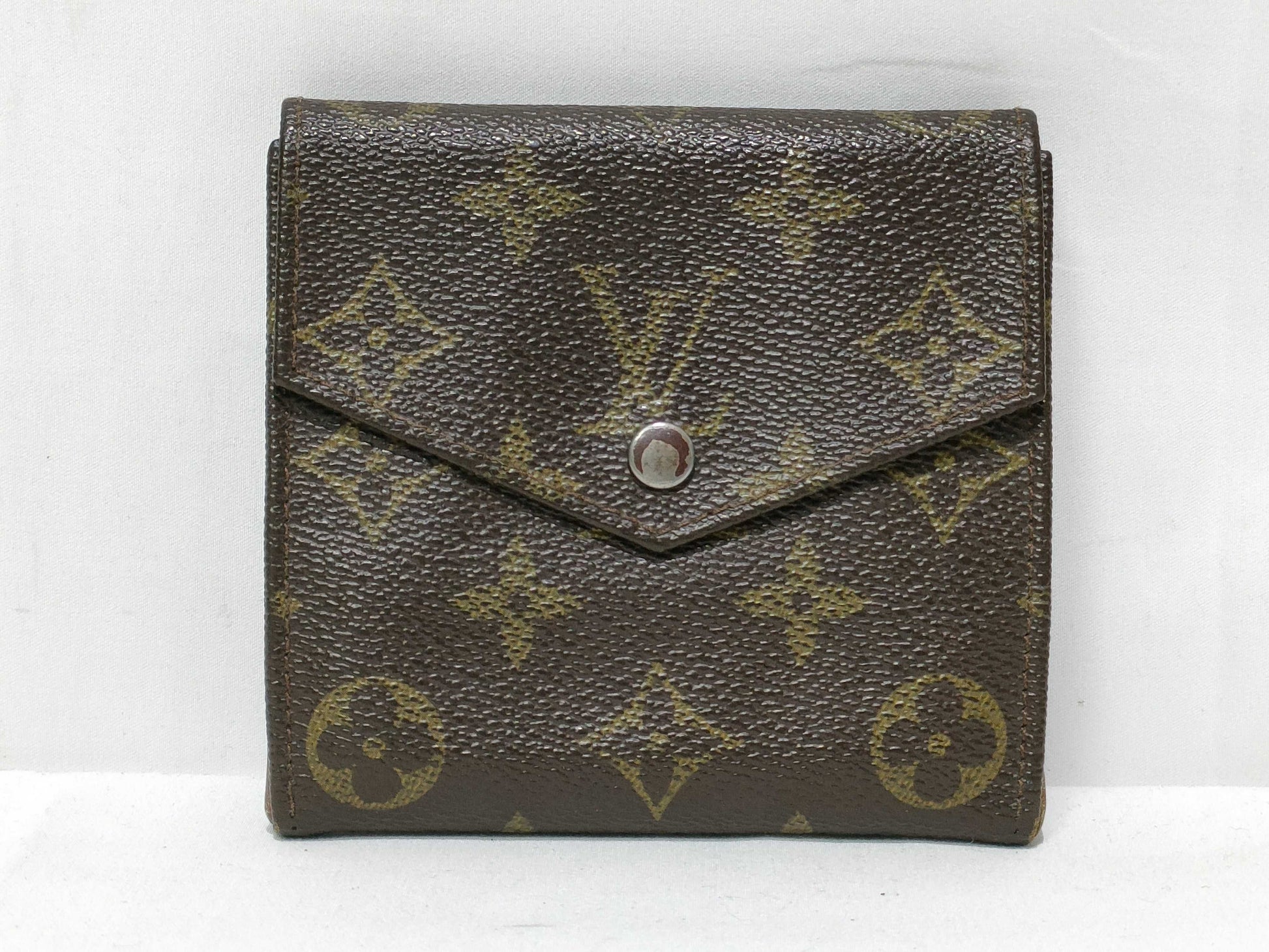 LOUIS VUITTON Monogram Louis Vuitton Wallet