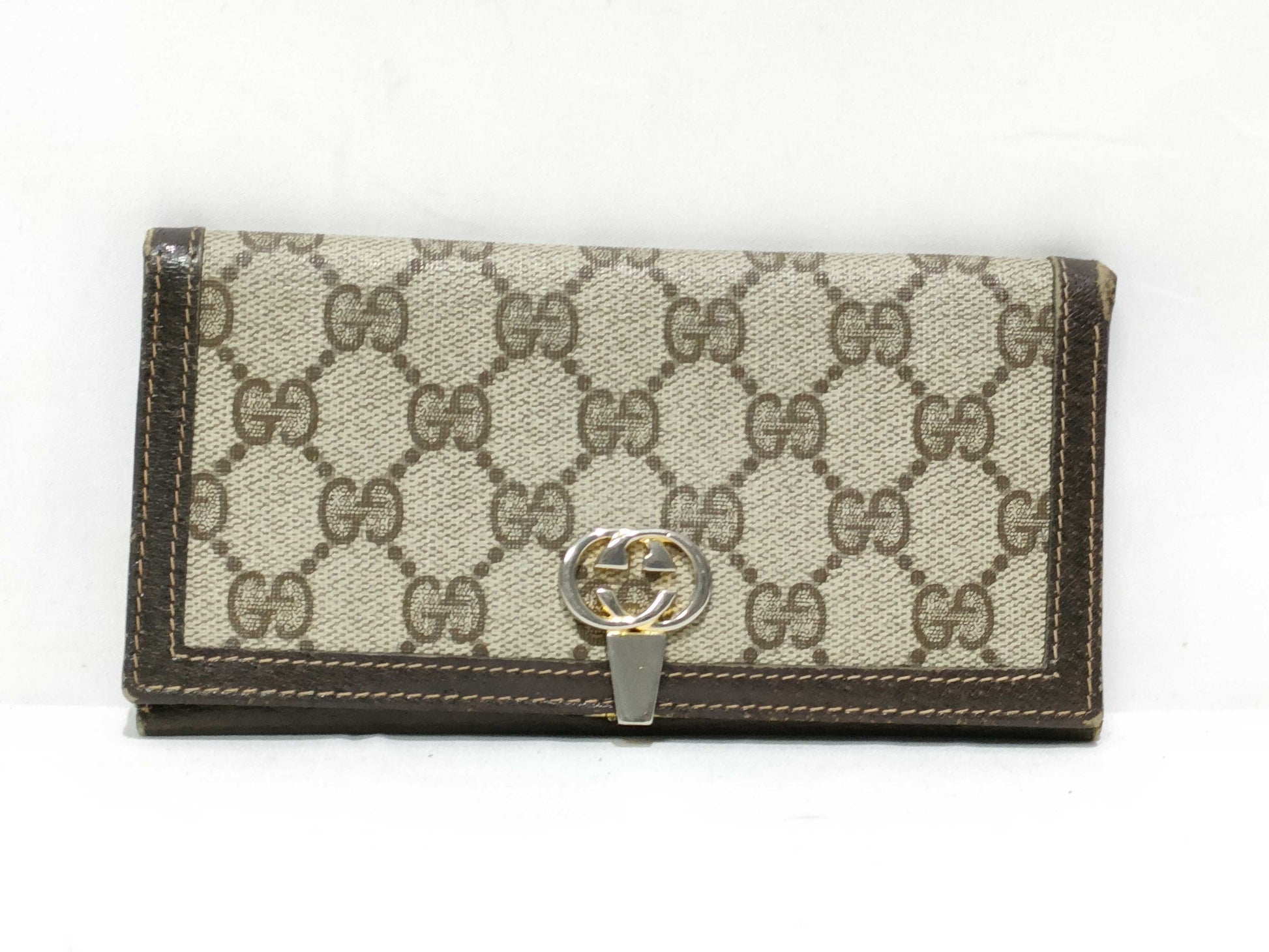 GUCCI GG Supreme Gucci Wallet