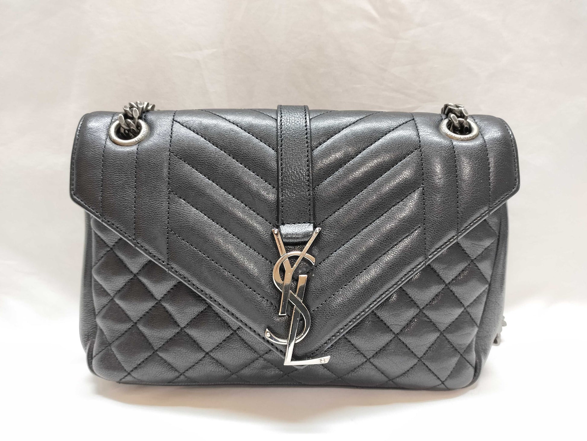 SAINT LAURENT SAINT LAURENT Envelope Chain Shoulder Bag TC1428125 Black with Black Hardware and Caviar Leather 416 Shoulder Bag