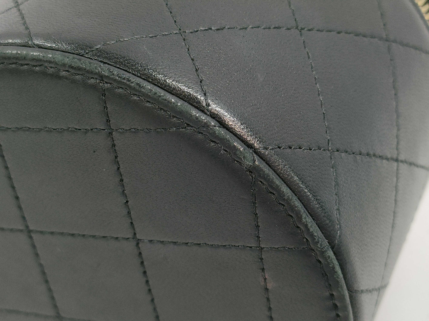 CHANEL CHANEL Vanity Chain Shoulder Bag AP2193 Black Calfskin with Gold Hardware 31292007 Shoulder Bag