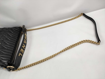 CHANEL CHANEL Hobo Chain Shoulder Bag Black with Gold Hardware and Leather 28199162 Shoulder Bag