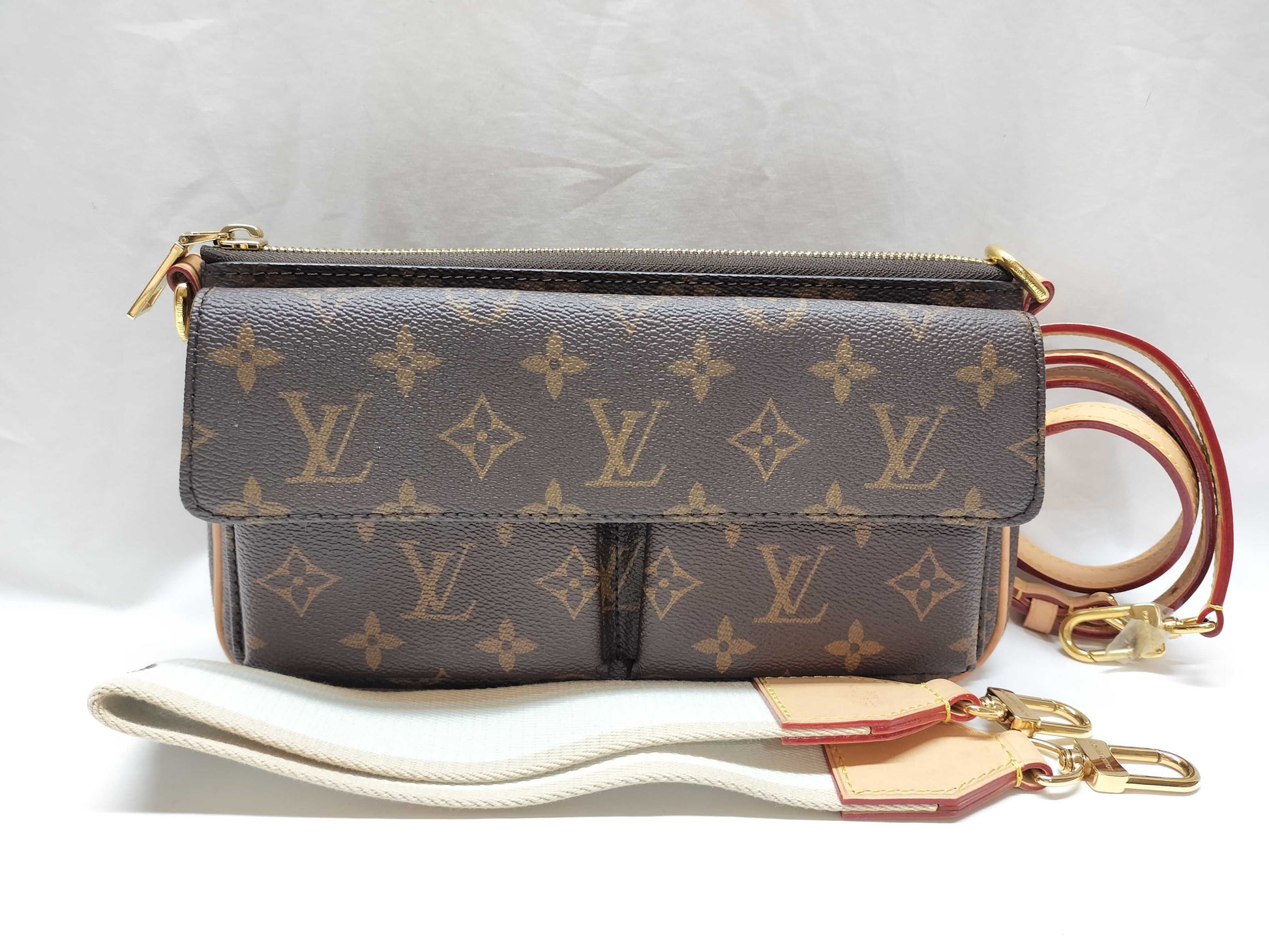 LOUIS VUITTON Monogram Viva Cite Shoulder Bag M46999 Brown Canvas with Gold Hardware and RFID Tags