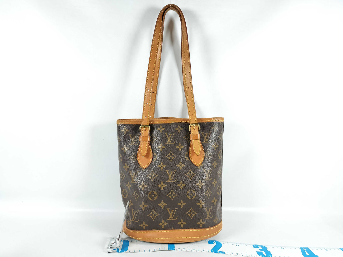 LOUIS VUITTON Monogram LV Monogram Bucket PM M42238 Tote Bag