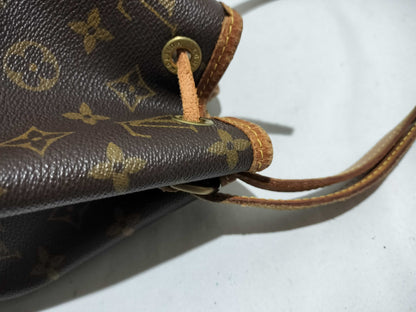 LOUIS VUITTON Monogram Petit Noe Shoulder Bag