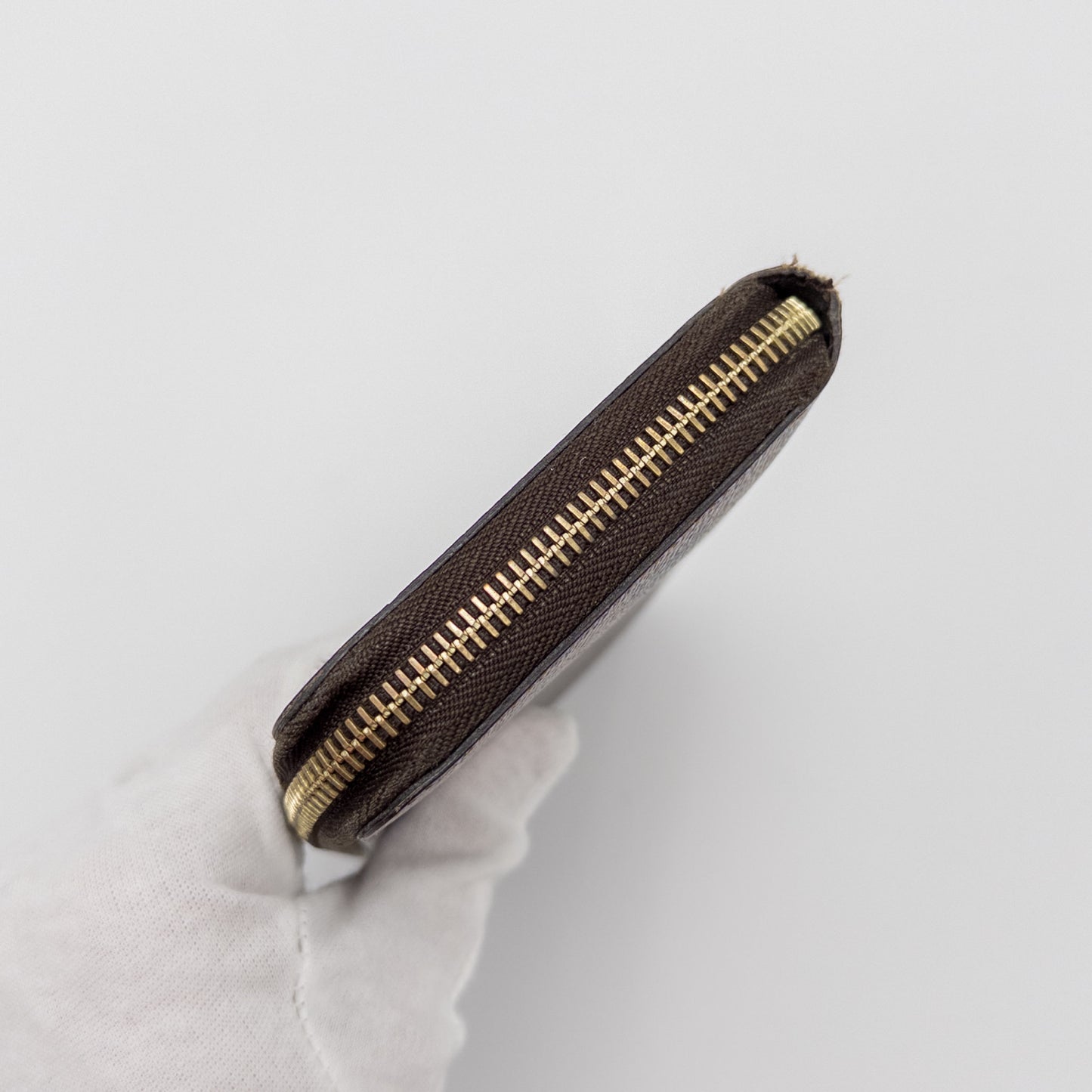 LOUIS VUITTON Damier Zippy Wallet N41661 Wallet