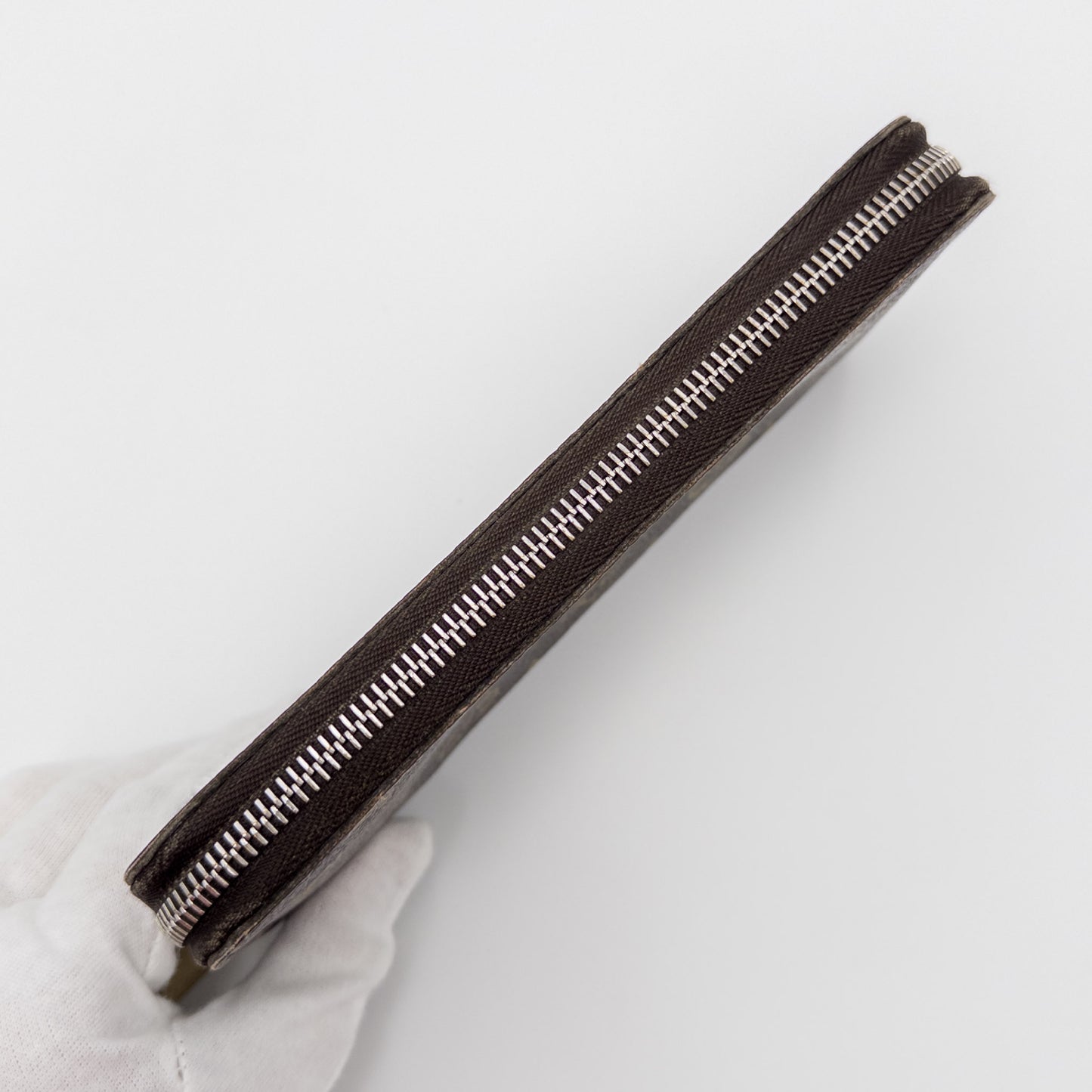 LOUIS VUITTON Monogram Zippy Wallet M60017 Wallet