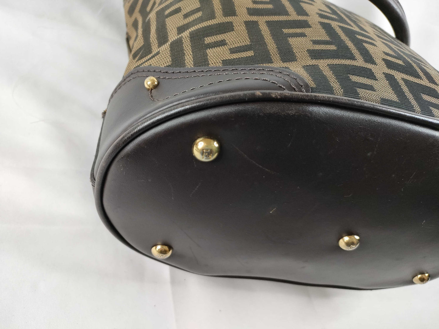 FENDI Bucket Bag 2415-8BH091-033 Shoulder Bag