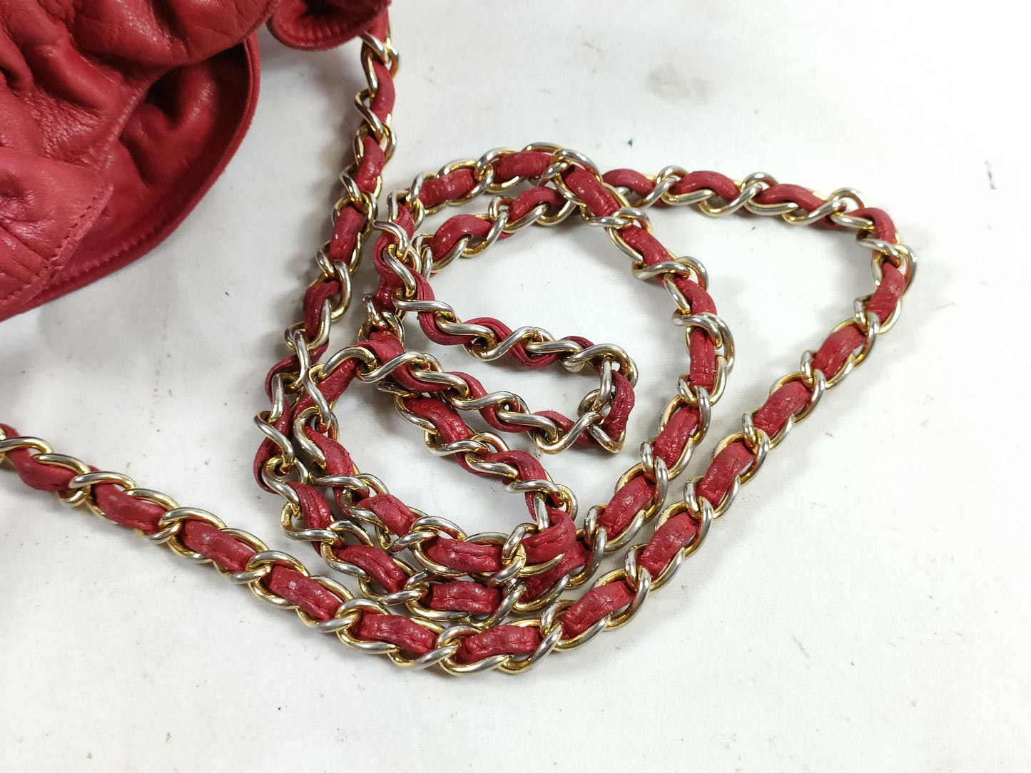 CHANEL Matelasse Lambskin Chain Shoulder Bag with Drawstring and Seal