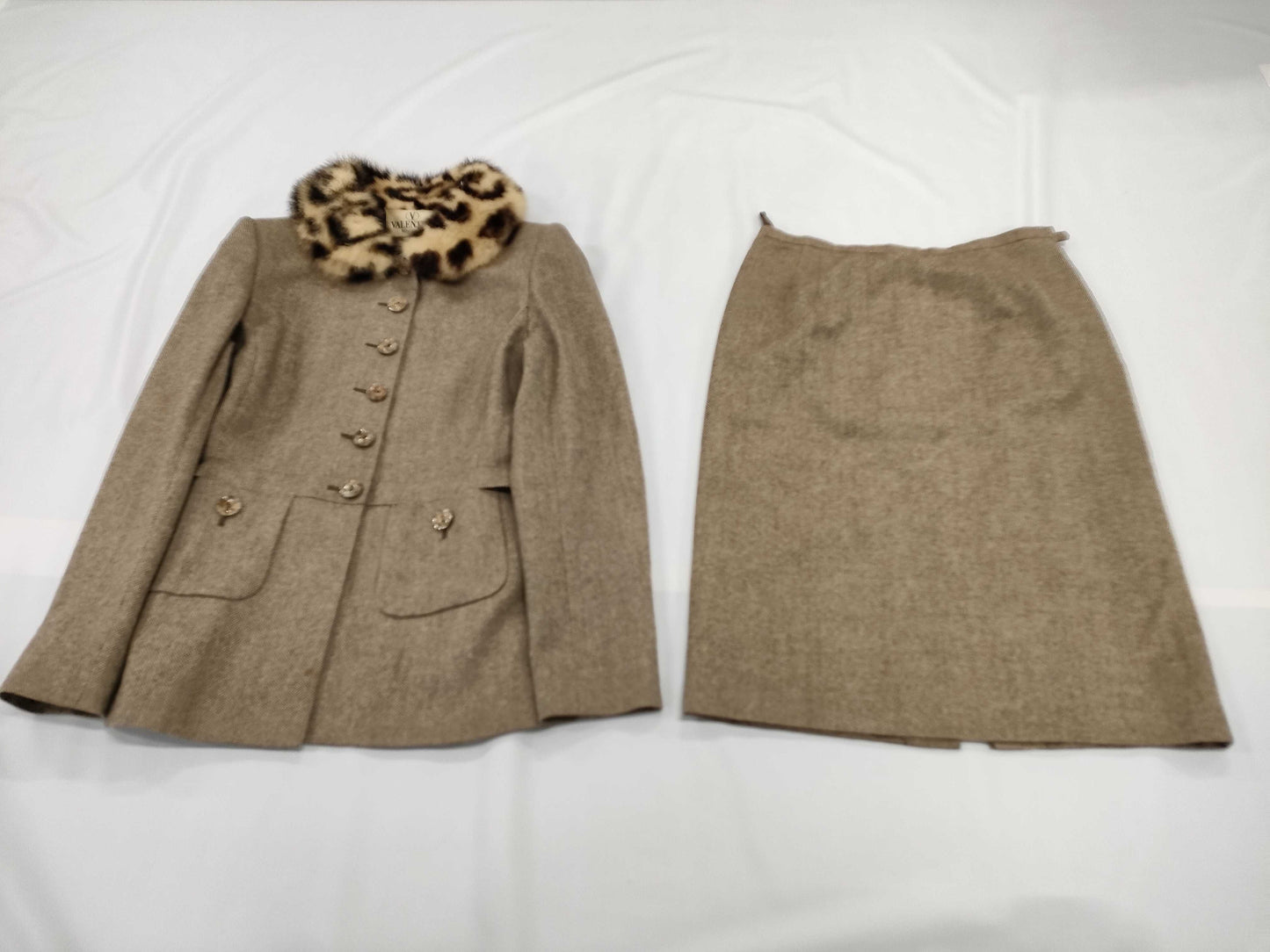 VALENTINO Leopard Print Fur Set Size 10 Other Apparel