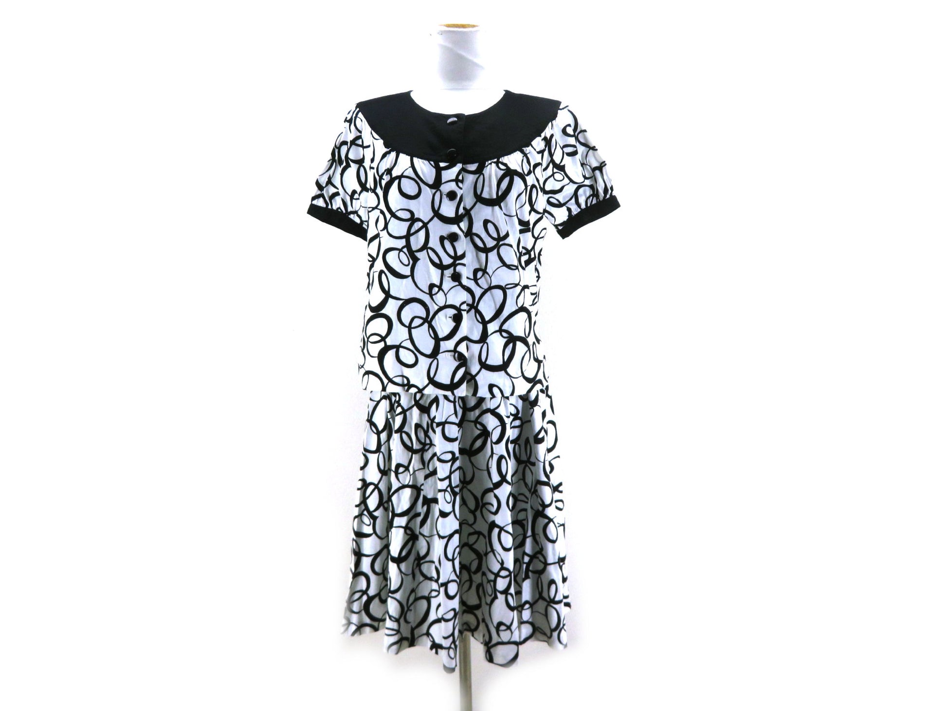 Yves Saint Laurent Yves Saint-Laurent Set Other Apparel