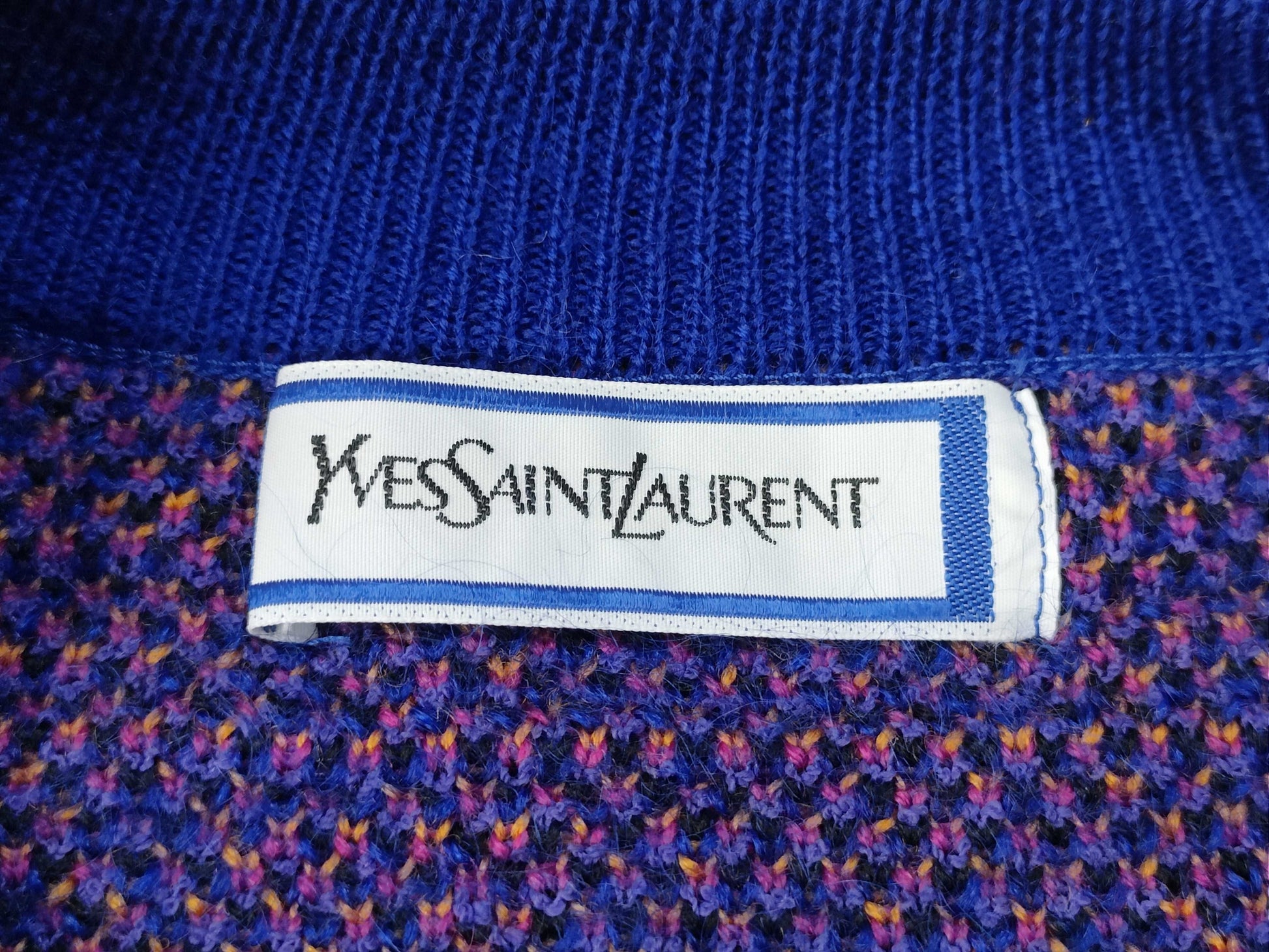 Yves Saint Laurent Yves Saint-Laurent Long Sleeve Knit Top