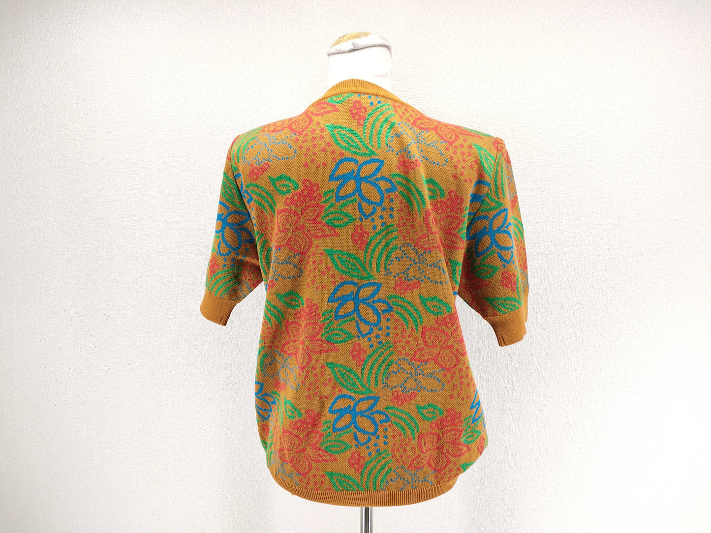 Yves Saint Laurent Yves Saint-Laurent Short Sleeve Knit Top