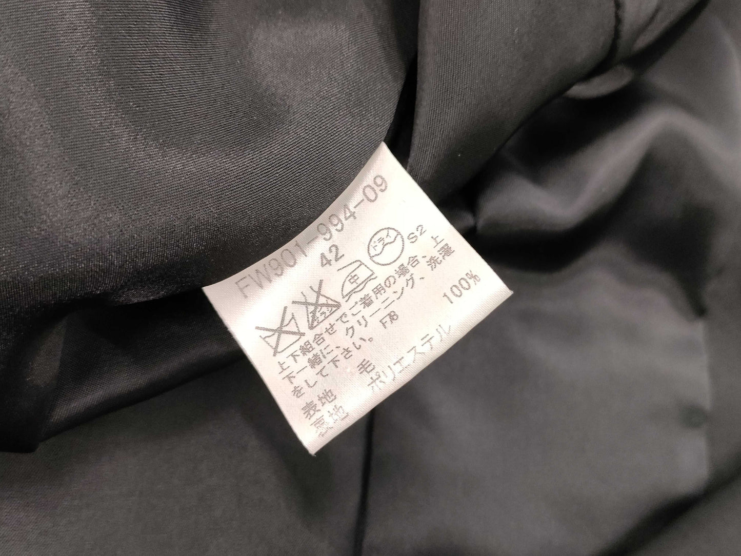 BURBERRY LONDON Suit Size 42 Other Apparel