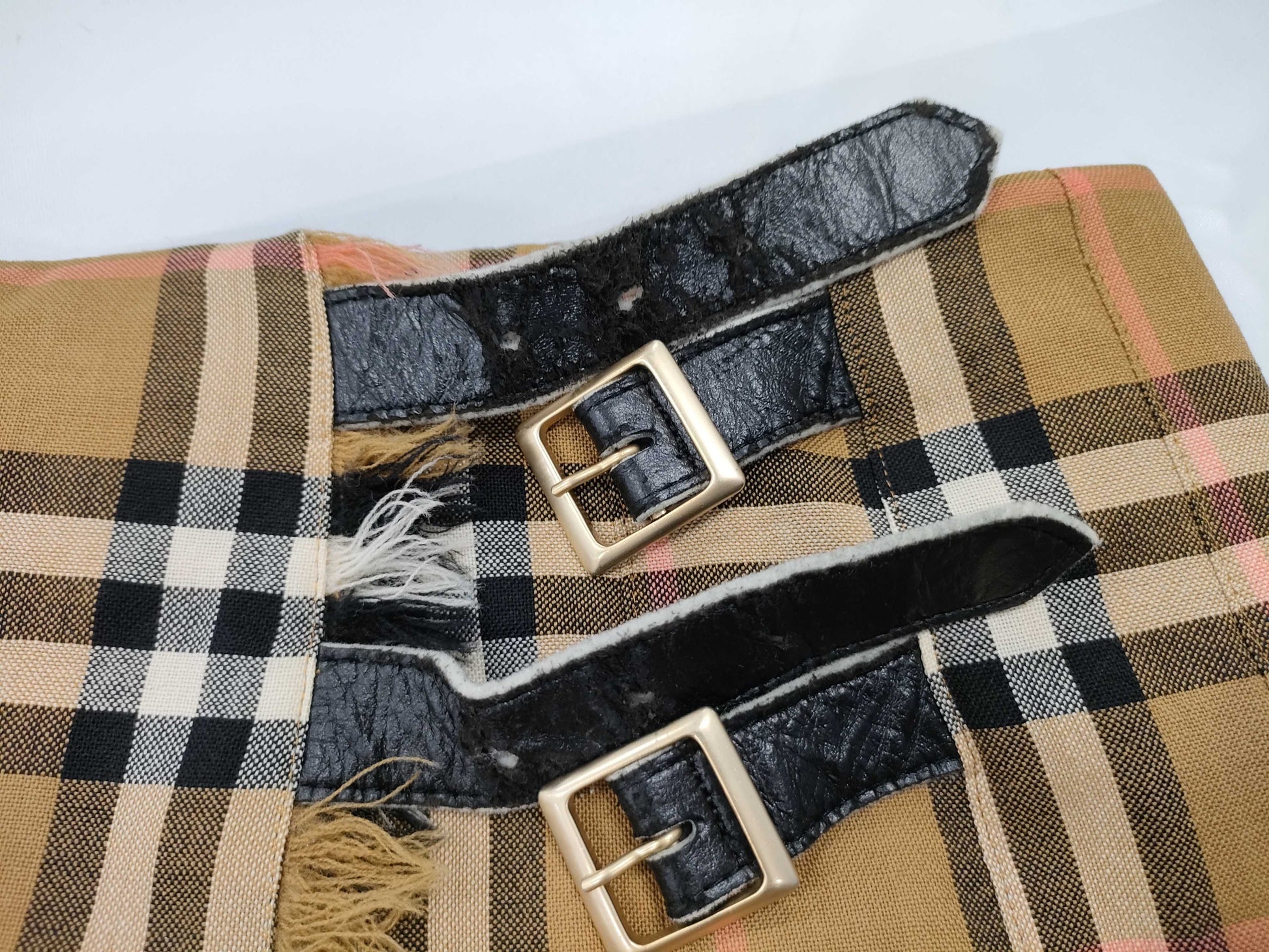 BURBERRY skirt size 36 skirt