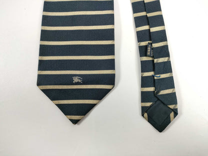 Burberrys Two-Piece Tie