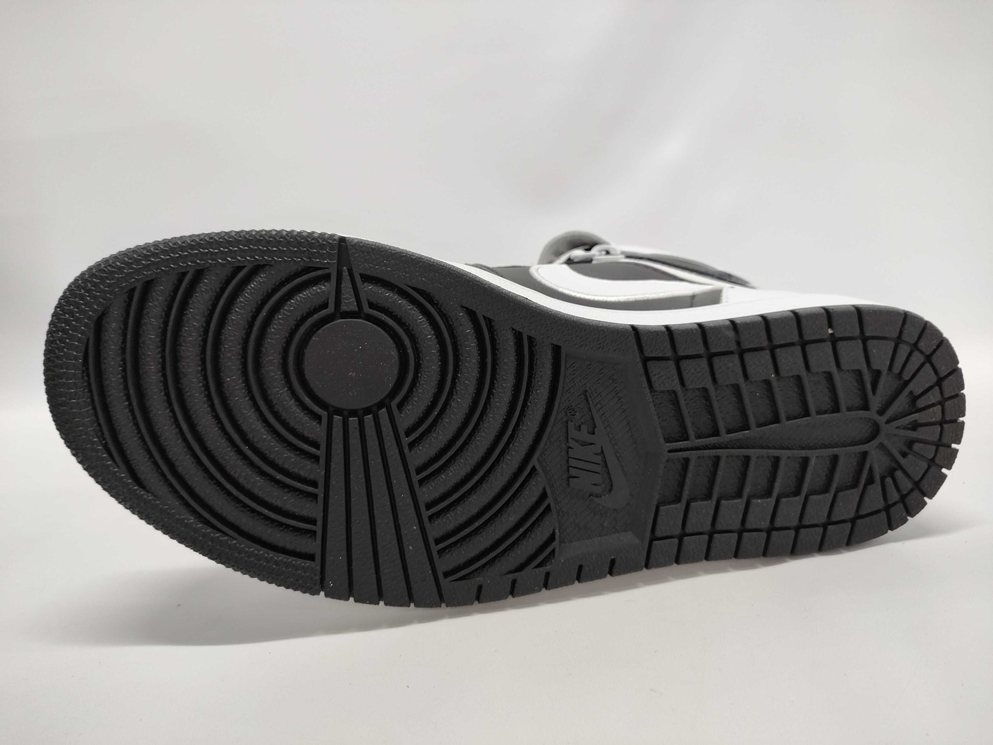 NIKE Jordan 1 size 26 sneakers