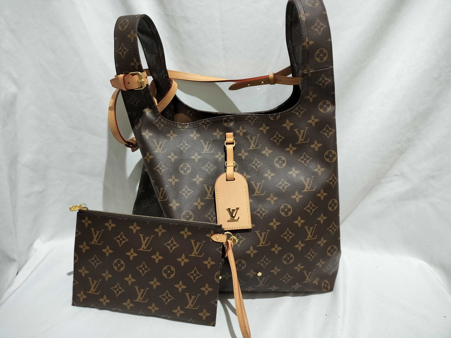 LOUIS VUITTON Monogram Louis Vuitton Atlantis Shoulder Bag