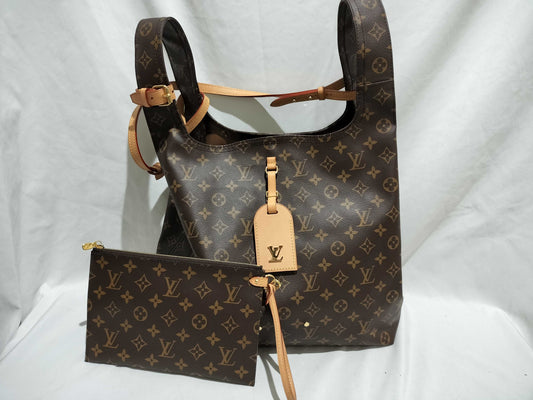 LOUIS VUITTON Monogram Louis Vuitton Atlantis Shoulder Bag