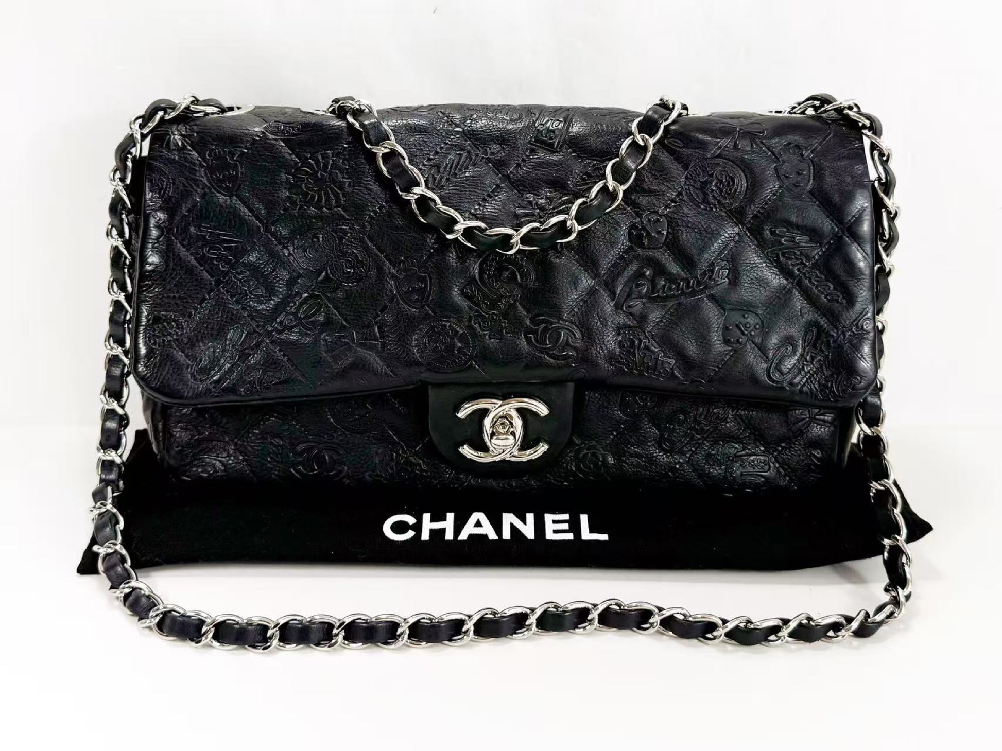 CHANEL Black Matelasse Icon Leather Embossed Double Chain W25cm x H15cm x D5cm [Dust bag and sticker included] Silver Hardware Shoulder Bag 14084973 Excellent Condition A-AB