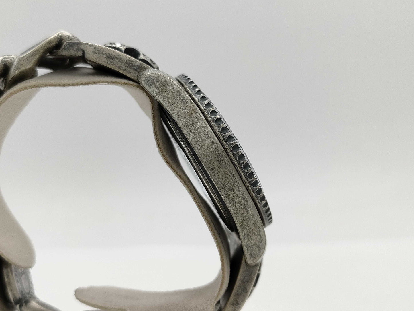 voltage VO-023 Quartz Men's Watch