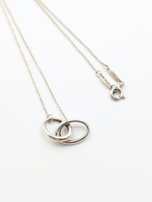 Tiffany & Co. Tiffany Interlocking Necklace 925 2.8g Necklace