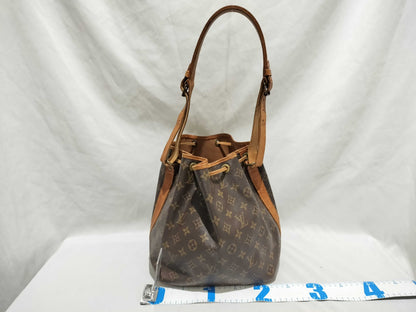LOUIS VUITTON Monogram Petit Noe Shoulder Bag M42226 Shoulder Bag
