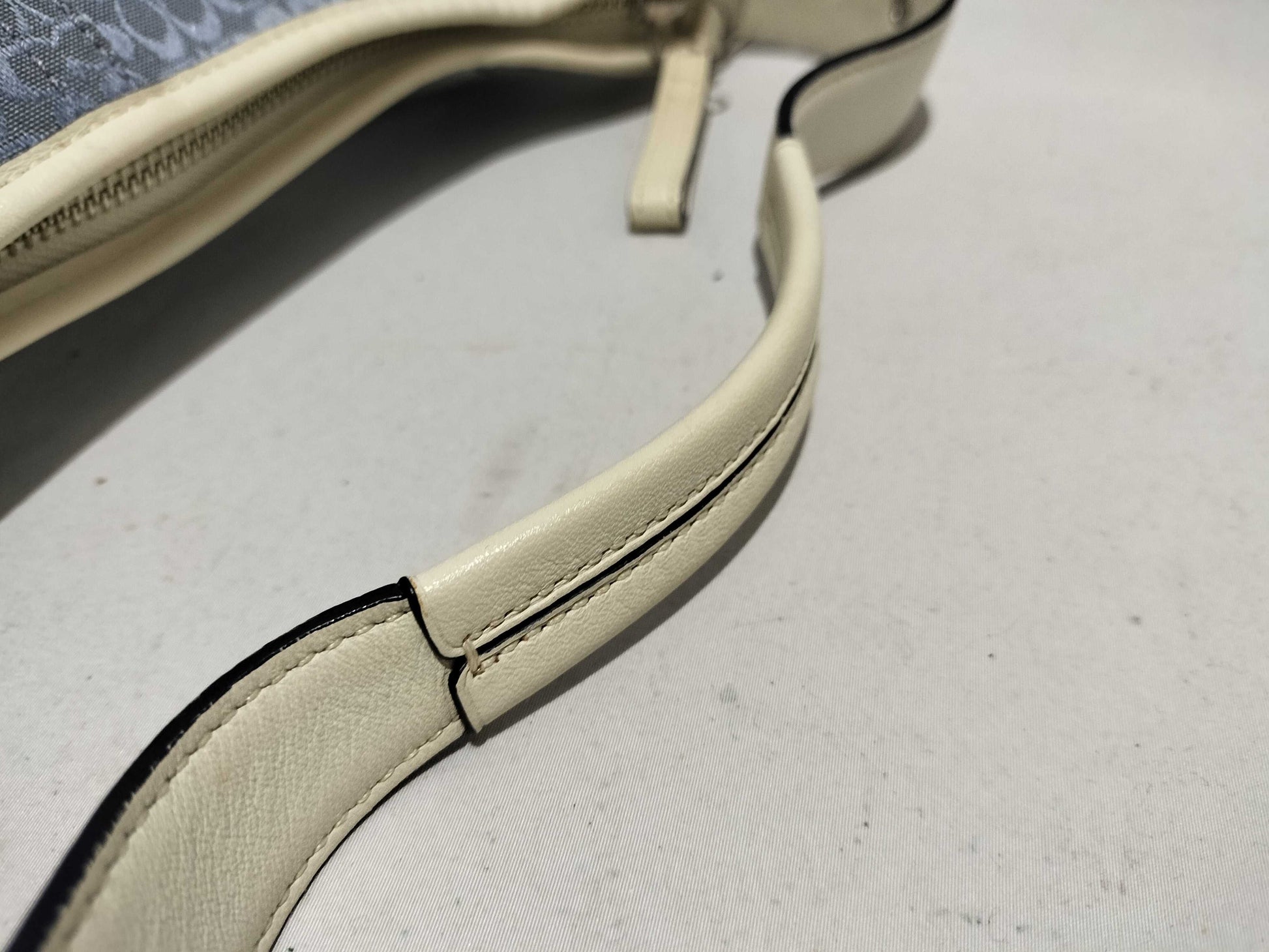 COACH Signature Coach Shoulder Bag Signature Blue Handbag